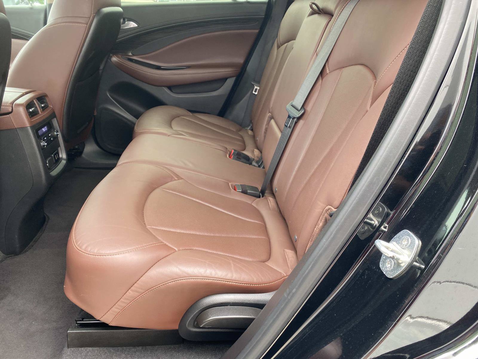 Used 2016 Buick Envision Premium AWD/4WD image 13