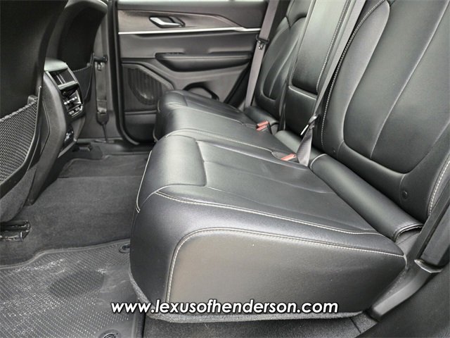 Used 2024 Jeep Grand Cherokee Limited image 11