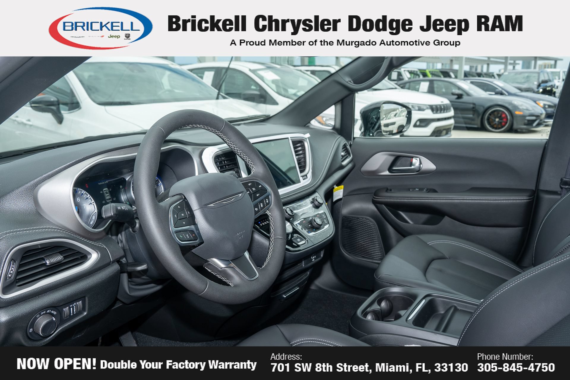 New 2027 Chrysler Pacifica Select FWD image 15