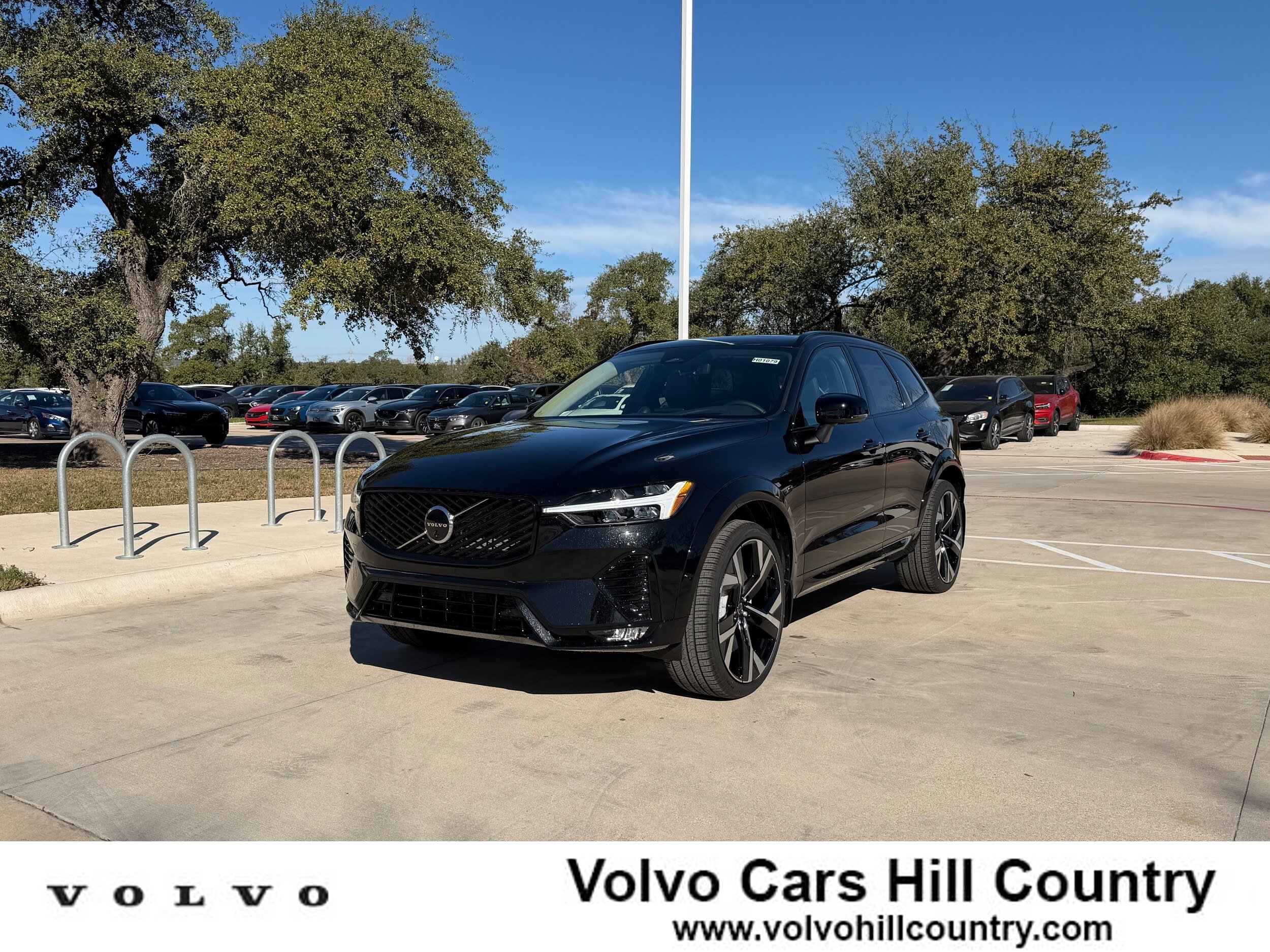 New 2026 Volvo XC60 B5 Ultra w/ Protection Package Premier
