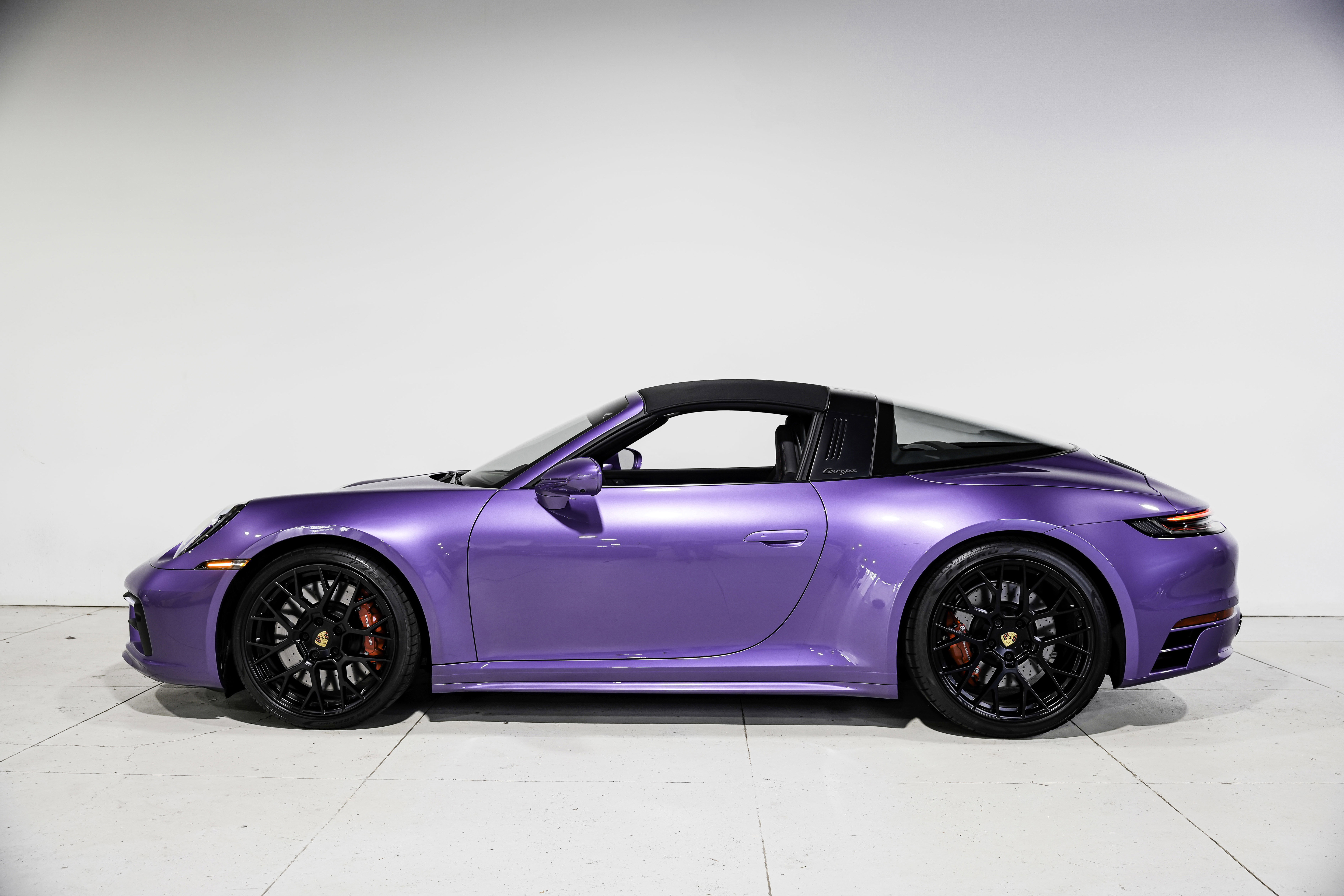 Used 2024 Porsche 911 Targa 4 GTS image 8