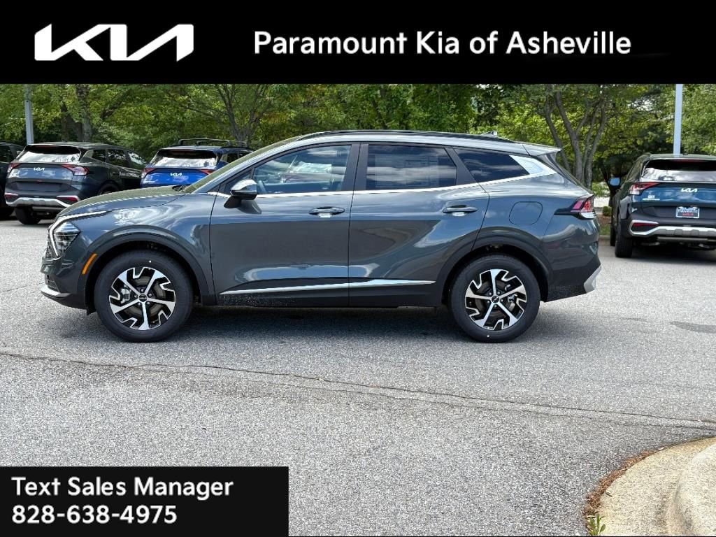 New 2025 Kia Sportage EX w/ EX Premium Package image 3