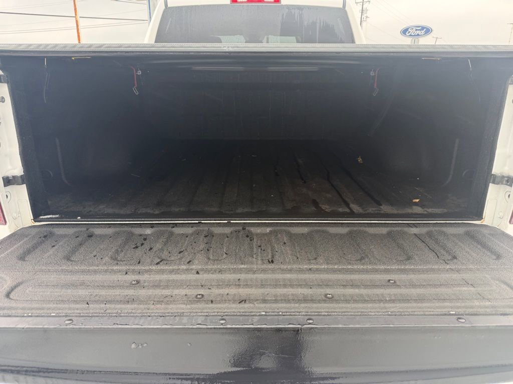 Used 2017 RAM 1500 Express w/ Express Value Package image 6