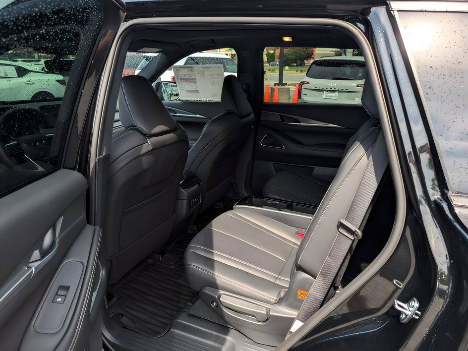 New 2027 INFINITI QX60 Sport w/ Dark Cargo Package AWD/4WD image 12