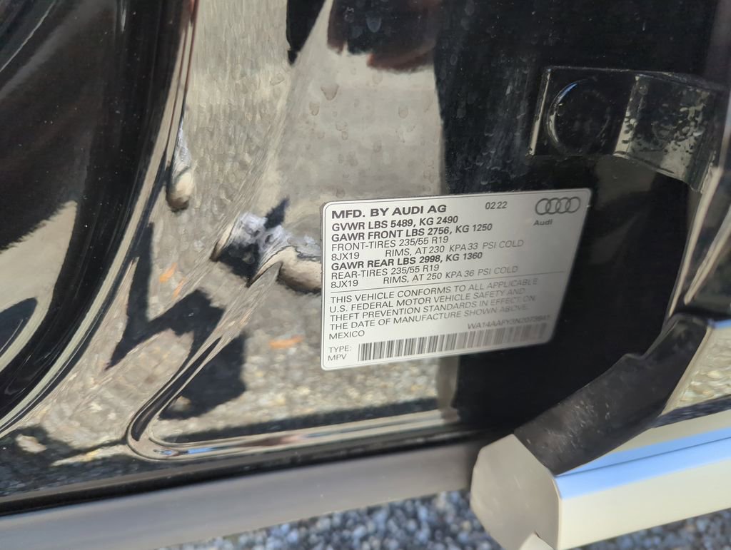 Used 2022 Audi Q5 2.0T Premium w/ Convenience Package image 39