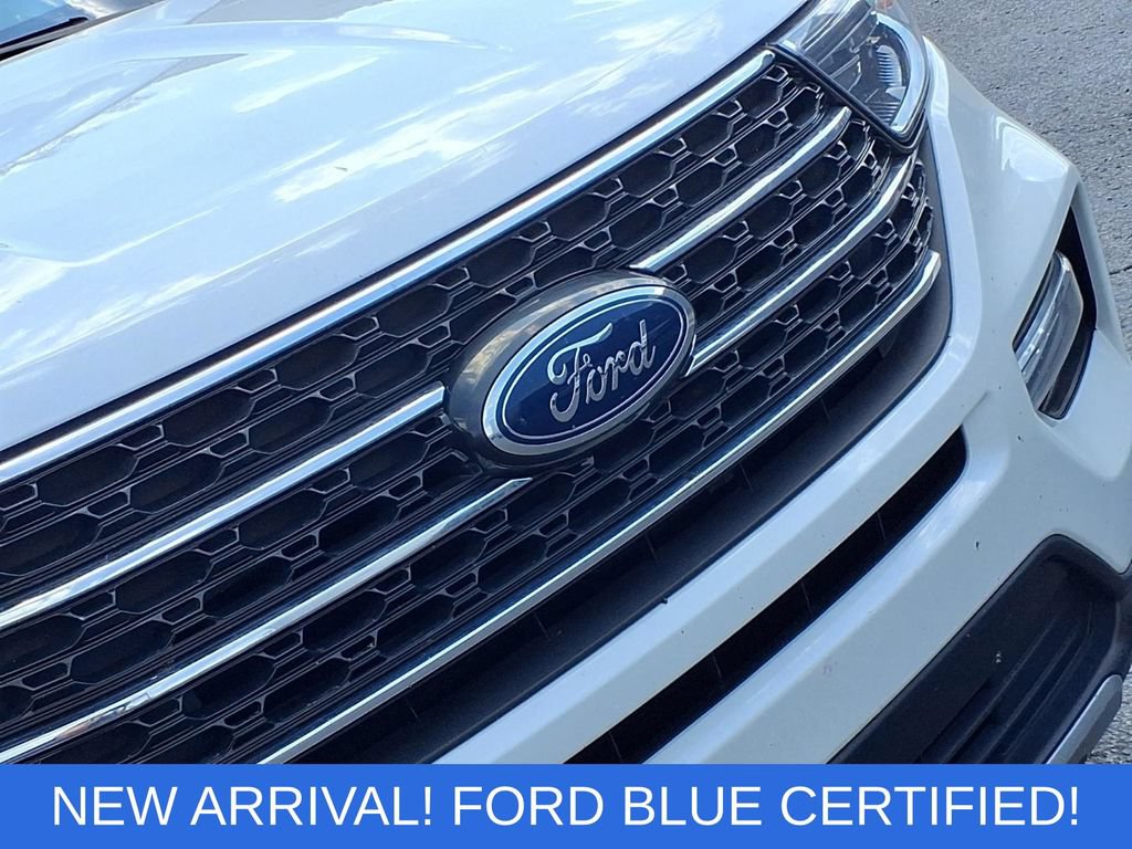 Certified 2023 Ford Explorer XLT w/ Equipment Group 202A AWD/4WD image 32