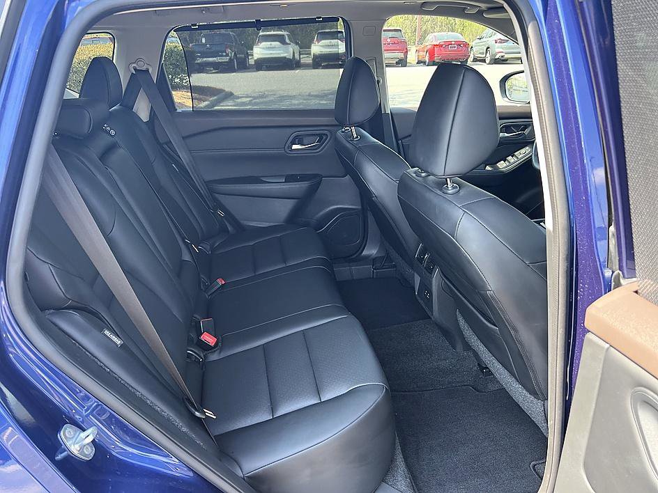Certified 2023 Nissan Rogue SV w/ SV Premium B Package image 16