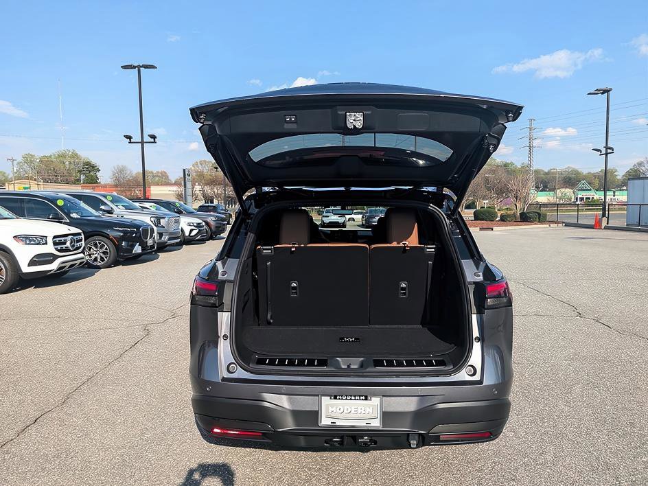 New 2026 INFINITI QX60 Autograph w/ Dark Cargo Package image 24