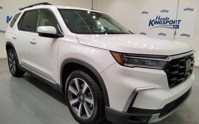 Used 2025 Honda Pilot Touring