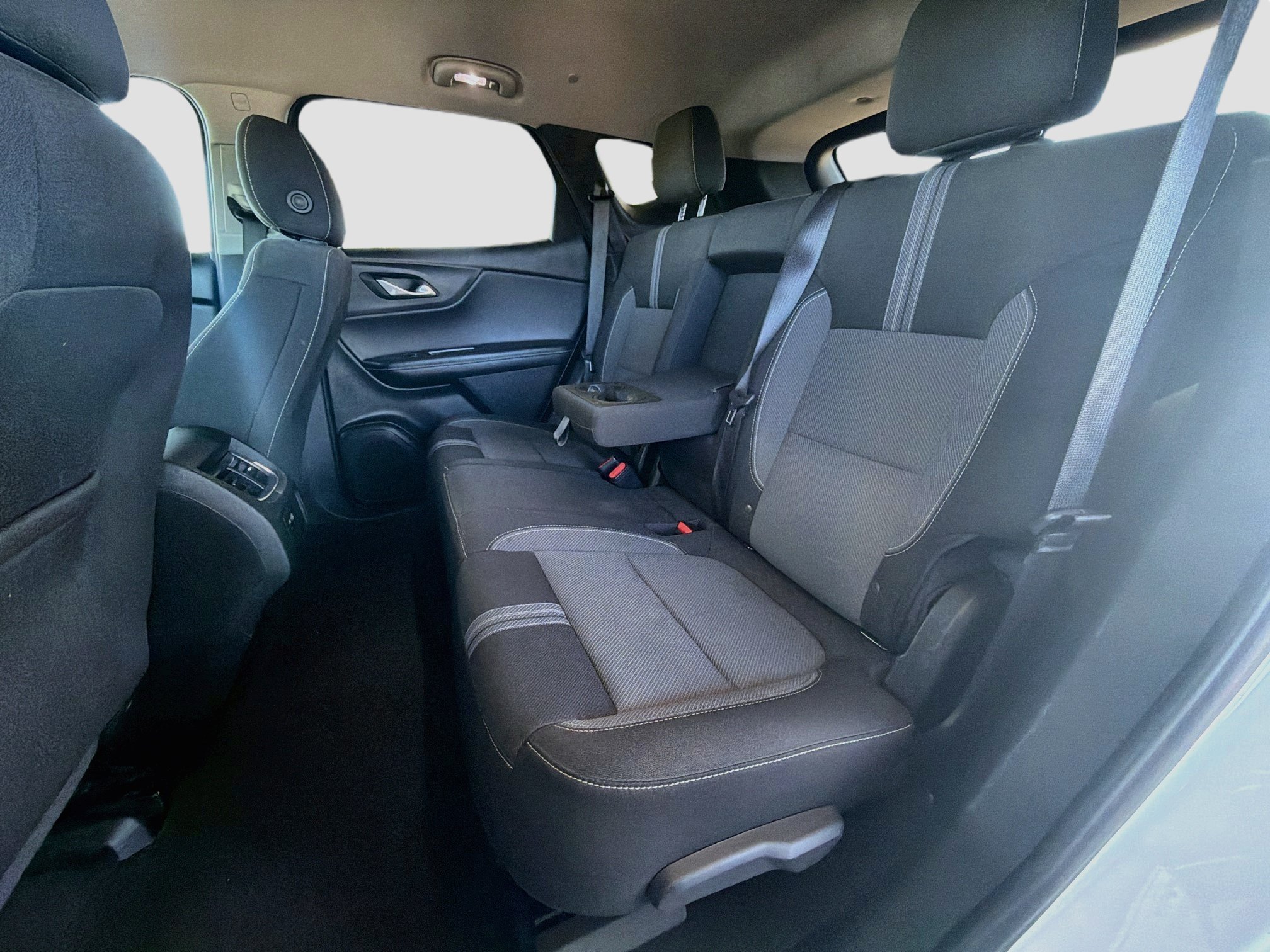 Used 2025 Chevrolet Blazer LT AWD/4WD image 26