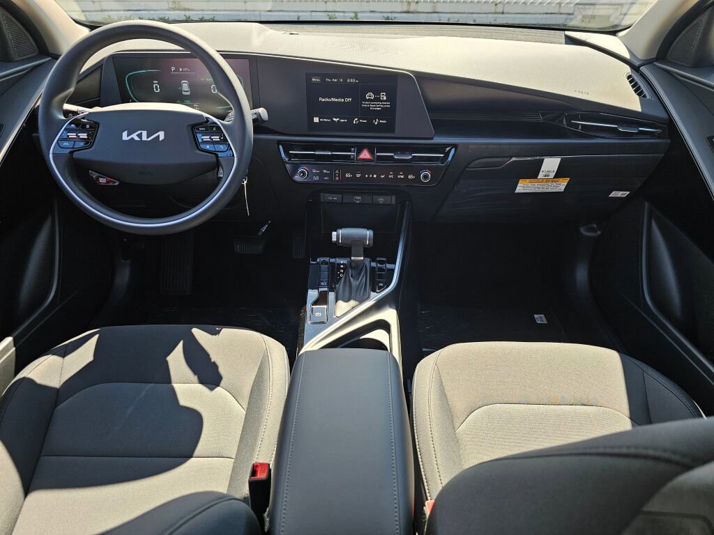 New 2026 Kia Niro LX FWD image 9