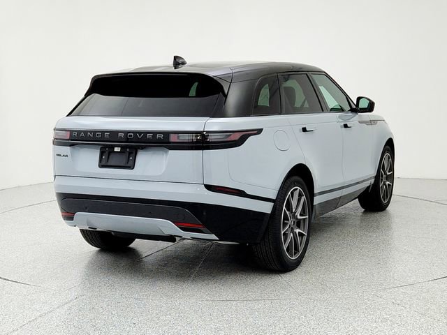 New 2026 Land Rover Range Rover Velar Dynamic SE image 5