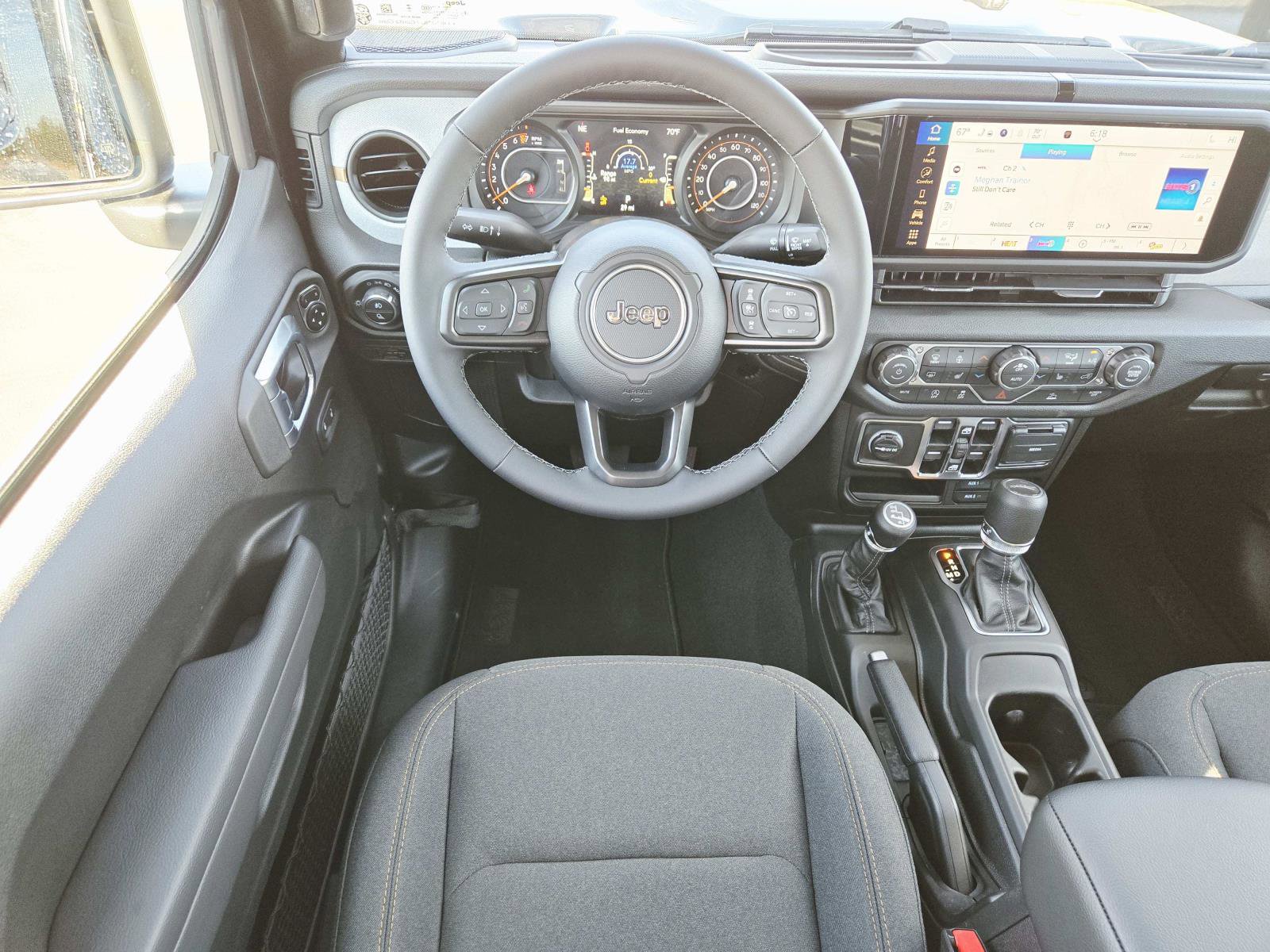 New 2026 Jeep Gladiator Sport image 10