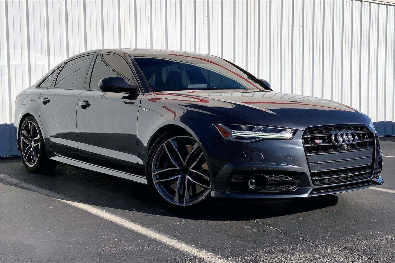 Used 2016 Audi S6 Prestige w/ Prestige Package image 30