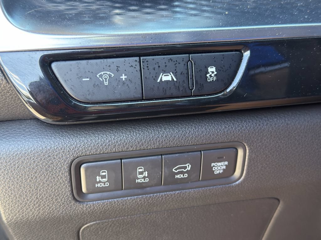 Used 2022 Kia Carnival SX Prestige FWD image 29