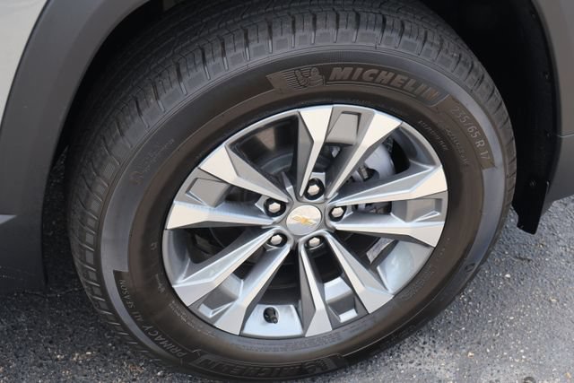 New 2026 Chevrolet Equinox LT w/ Safety and Technology Package AWD/4WD image 27