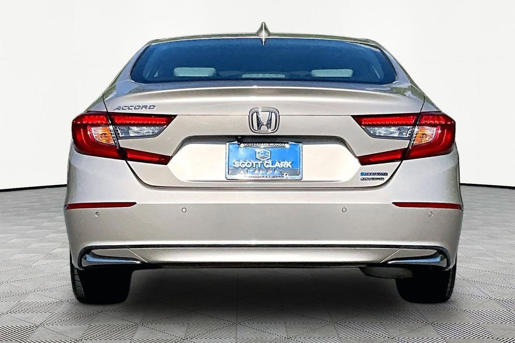 Used 2018 Honda Accord Touring image 7