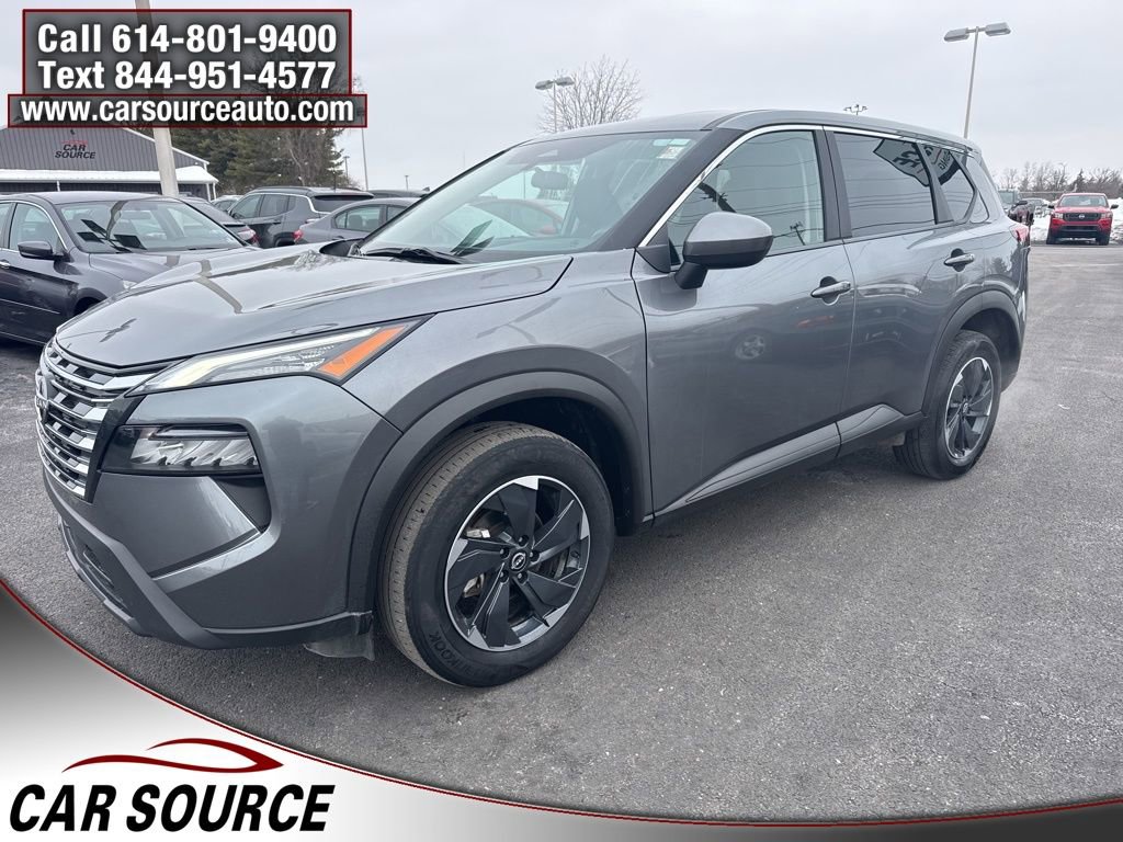 Used 2024 Nissan Rogue SV AWD/4WD image 3