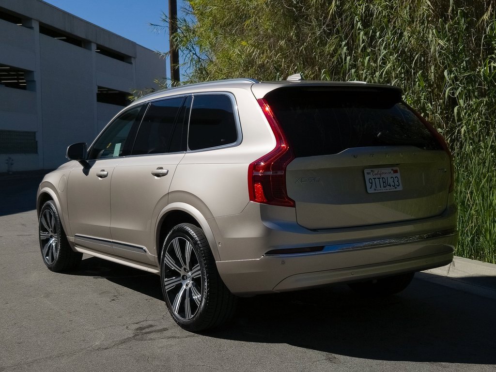 Used 2025 Volvo XC90 T8 Ultra w/ Protection Package Premier image 29