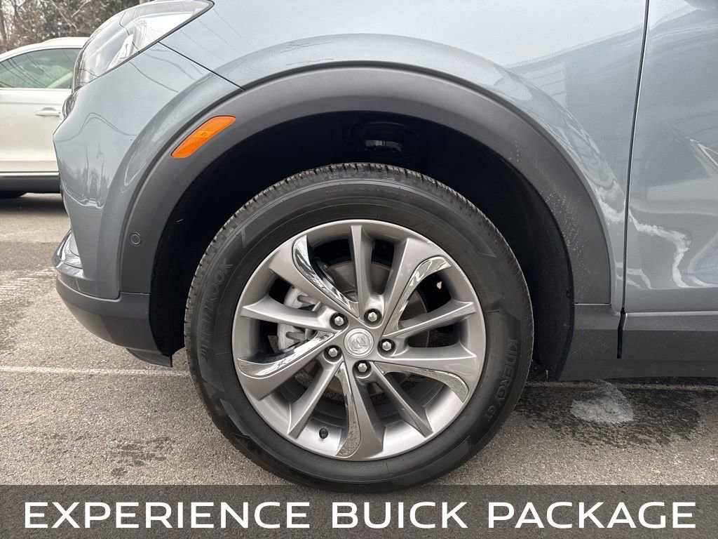 Used 2022 Buick Encore GX Essence w/ Advanced Technology Package image 11