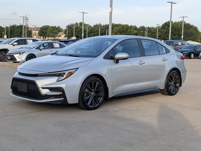Certified 2025 Toyota Corolla SE w/ SE Premium Package FWD image 10