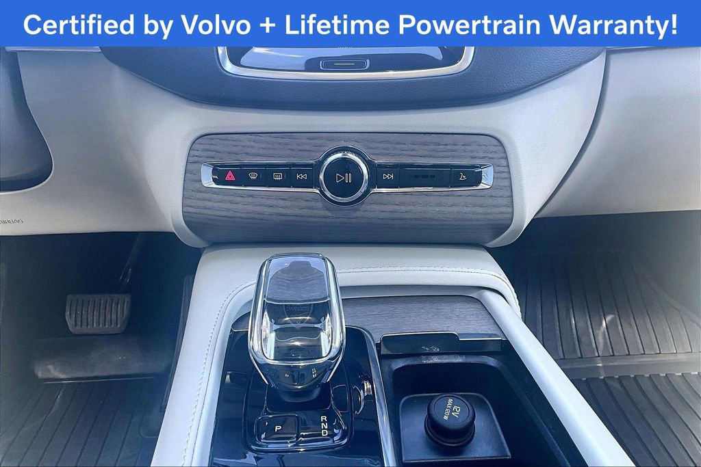 Used 2023 Volvo XC90 B6 Ultimate w/ Protection Package image 42