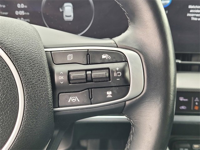 Used 2025 Kia Sportage SX image 19