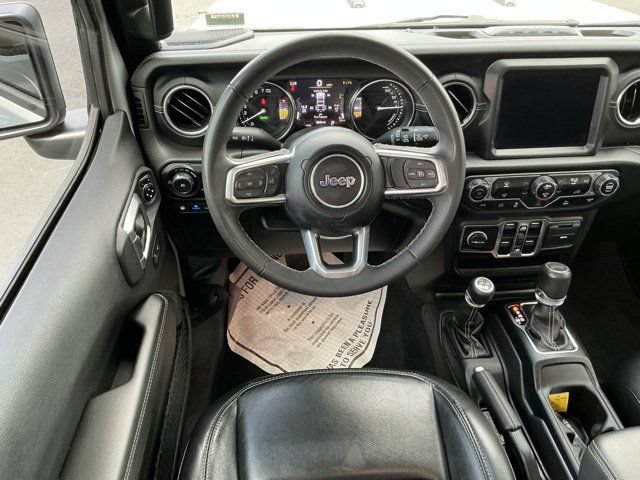 Used 2023 Jeep Wrangler Unlimited Sahara AWD/4WD image 12
