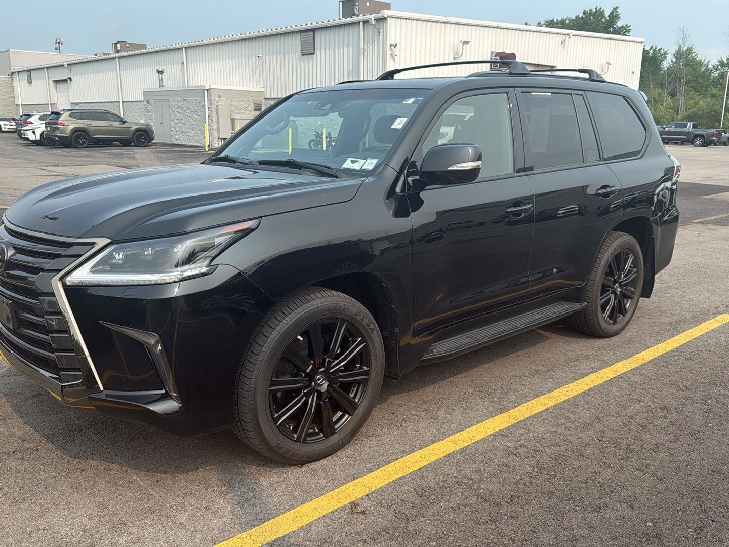Used 2021 Lexus LX 570 4WD w/ Inspiration Series #2 image 6