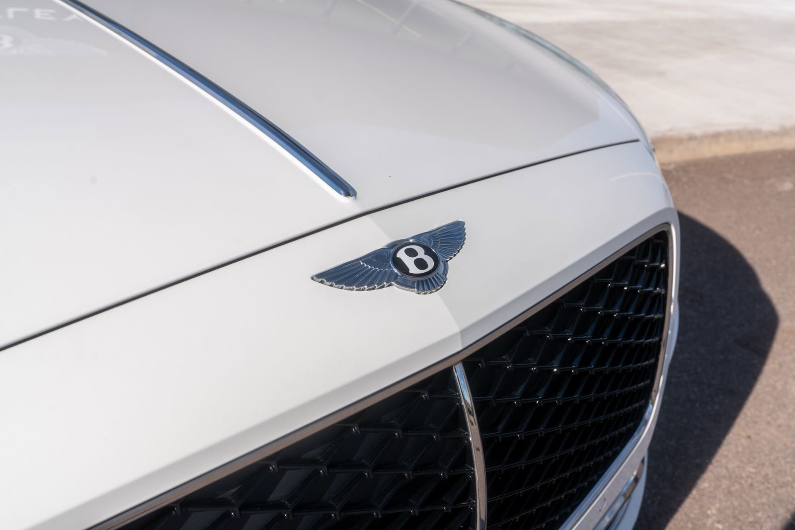 New 2026 Bentley Flying Spur Plug-In Hybrid image 5