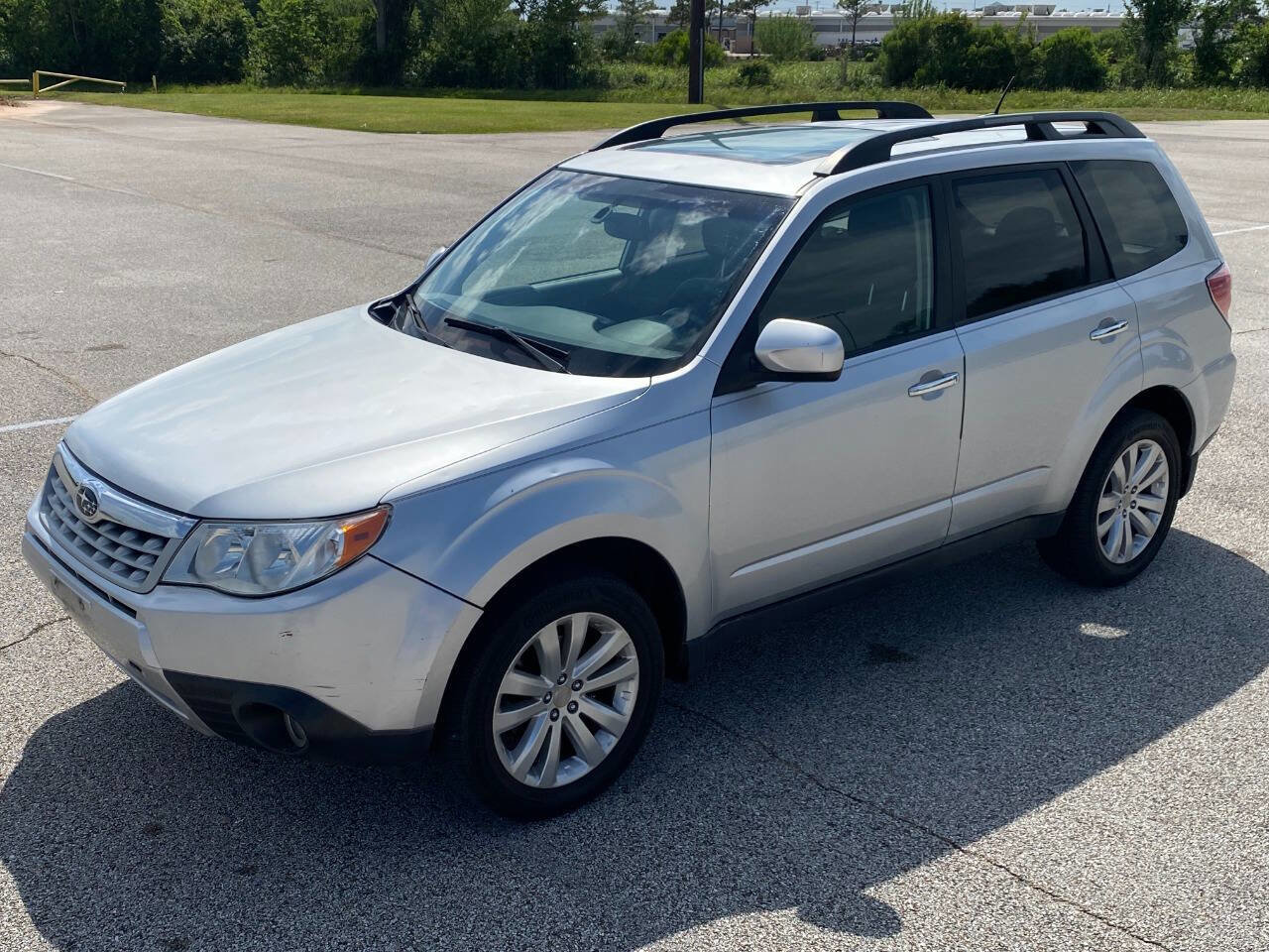 Used 2011 Subaru Forester 2.5X Premium w/ All-Weather Pkg AWD/4WD image 1
