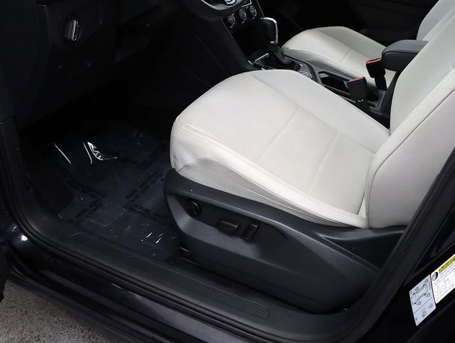 Used 2019 Volkswagen Tiguan SE image 24