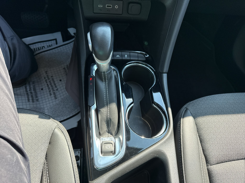 Used 2023 Buick Encore GX Select FWD image 16