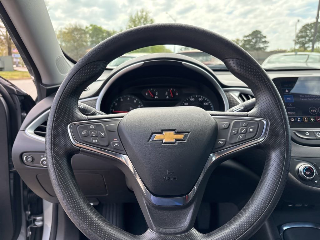 Used 2024 Chevrolet Malibu LT FWD image 21