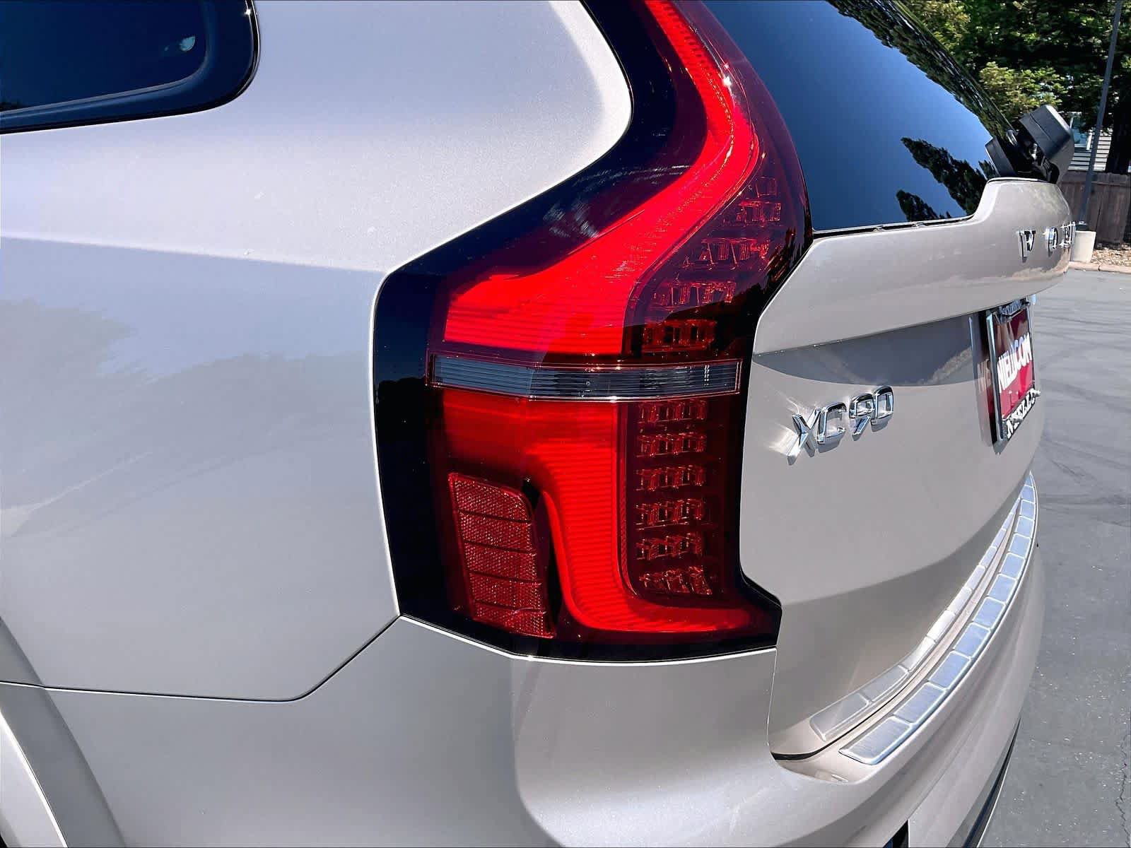New 2026 Volvo XC90 B6 Ultra AWD/4WD image 25