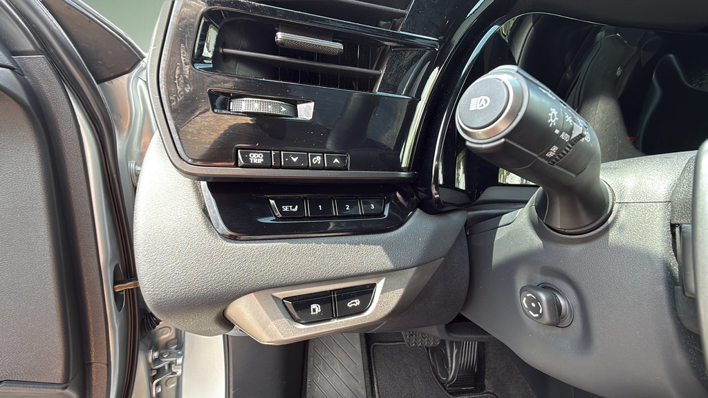 Certified 2023 Lexus RX 350 Premium w/ Accessory Package AWD/4WD image 19