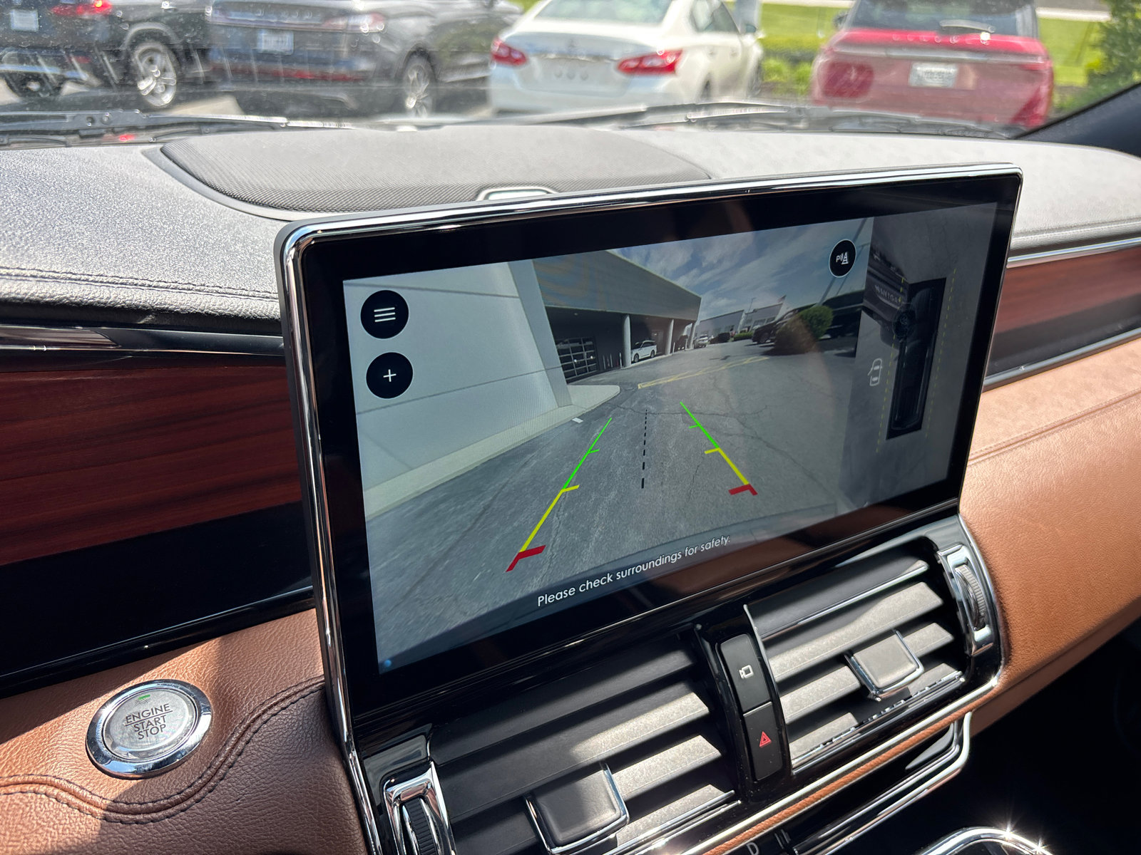 Certified 2024 Lincoln Navigator L Reserve AWD/4WD image 20