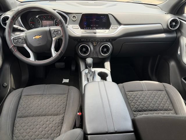Used 2021 Chevrolet Blazer LT FWD image 9