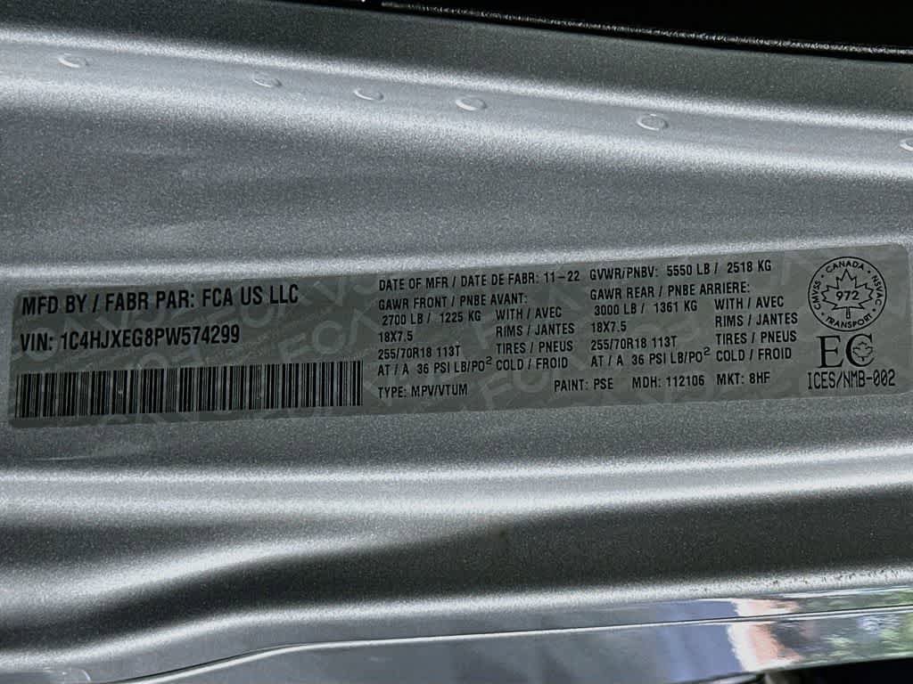 Used 2023 Jeep Wrangler Unlimited Sahara w/ Cold Weather Group AWD/4WD image 23