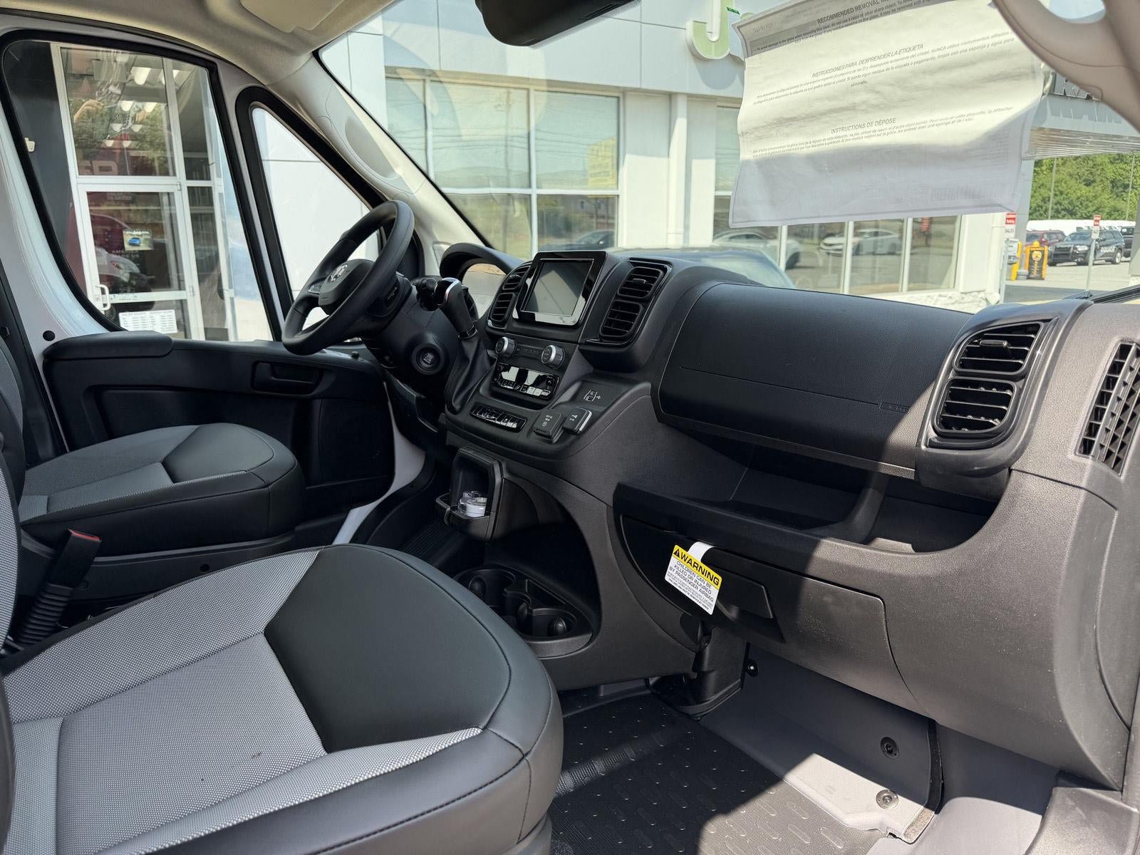 New 2026 RAM ProMaster 2500 w/ Convenience Group FWD image 5