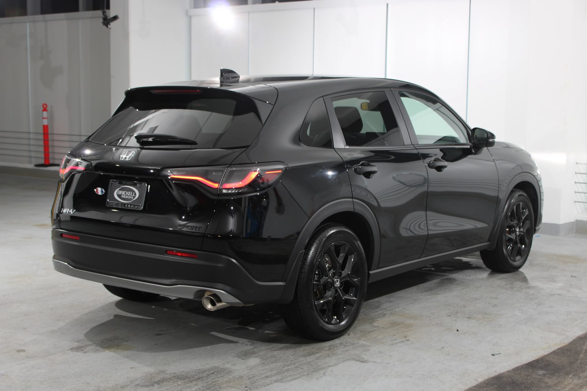 Used 2025 Honda HR-V Sport image 8