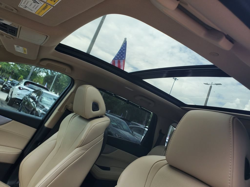 Certified 2024 Acura MDX FWD w/ Technology Package image 18