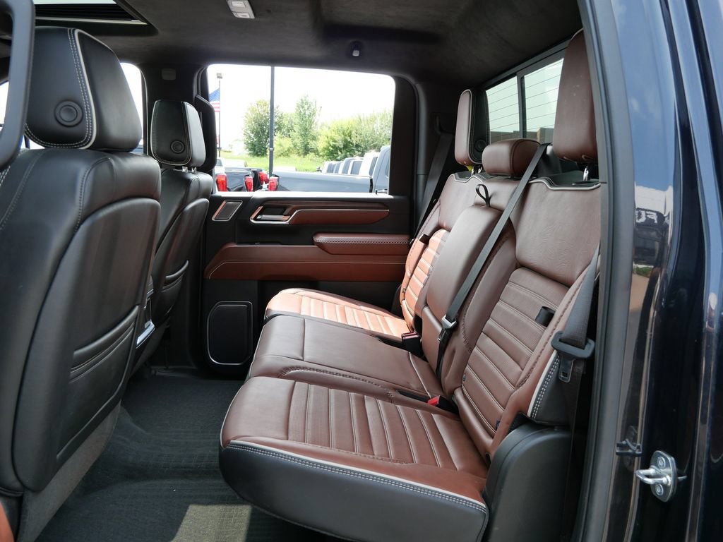 Certified 2024 GMC Sierra 3500 Denali Ultimate AWD/4WD image 24