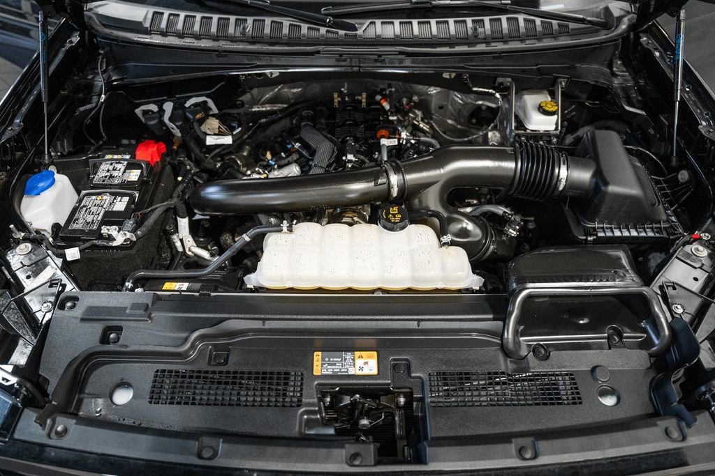 Used 2025 Ford Expedition Max Platinum image 30