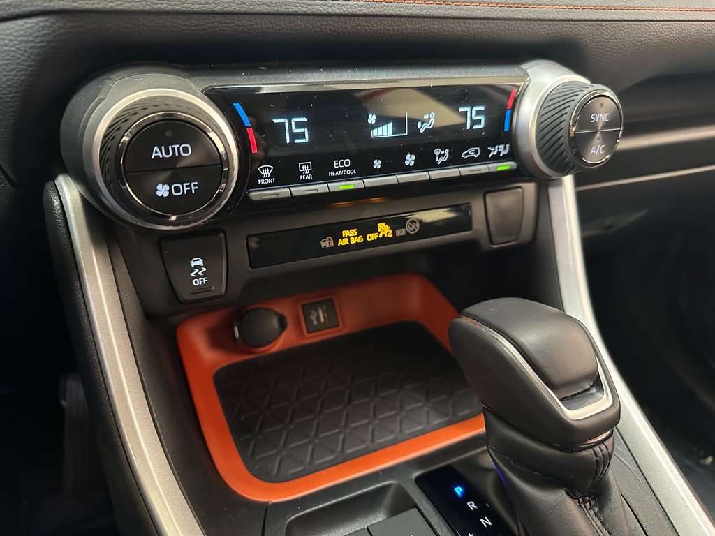 Used 2024 Toyota RAV4 Adventure image 26