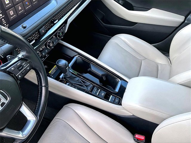 Used 2023 Honda Accord Touring image 15