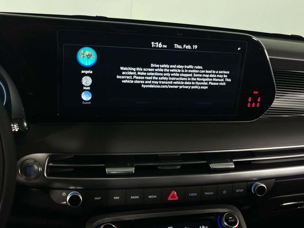 Used 2025 Hyundai Palisade Calligraphy image 18