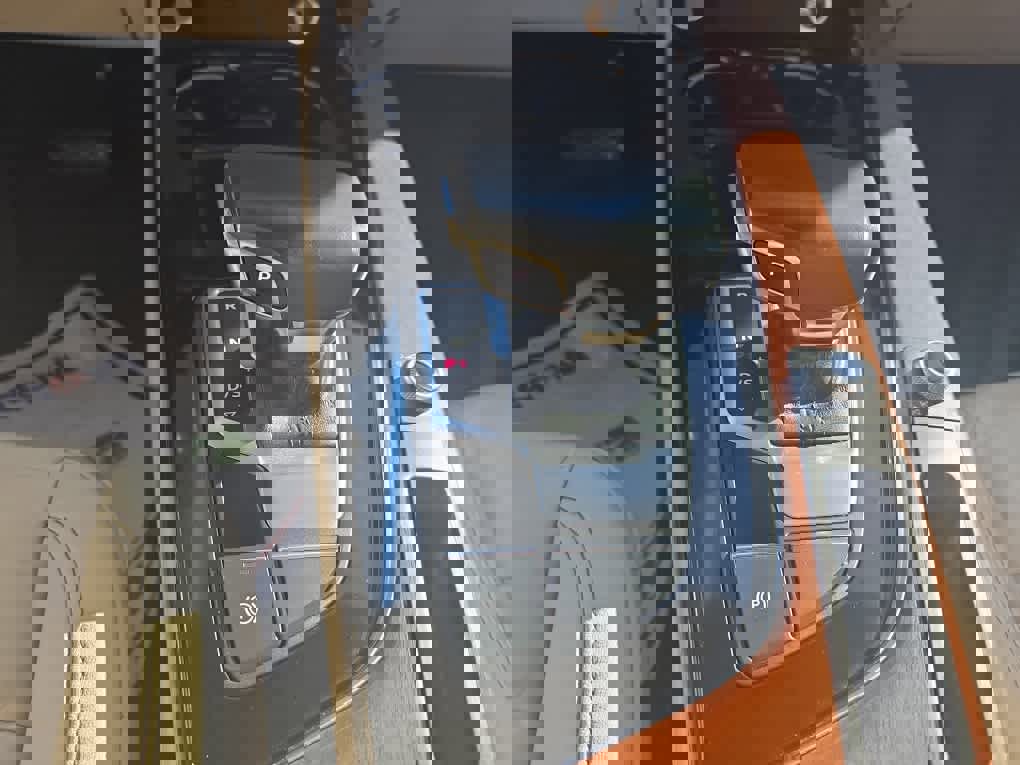 Used 2020 Audi A4 2.0T Premium w/ Convenience Package image 12