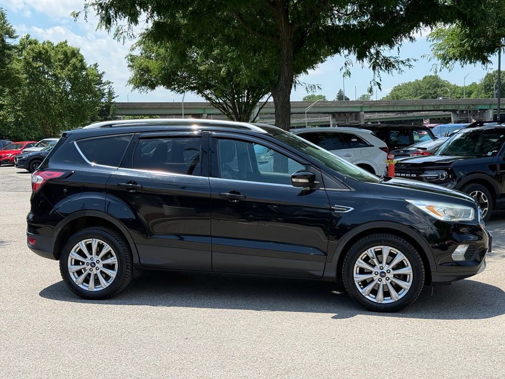 Used 2017 Ford Escape Titanium AWD/4WD image 9