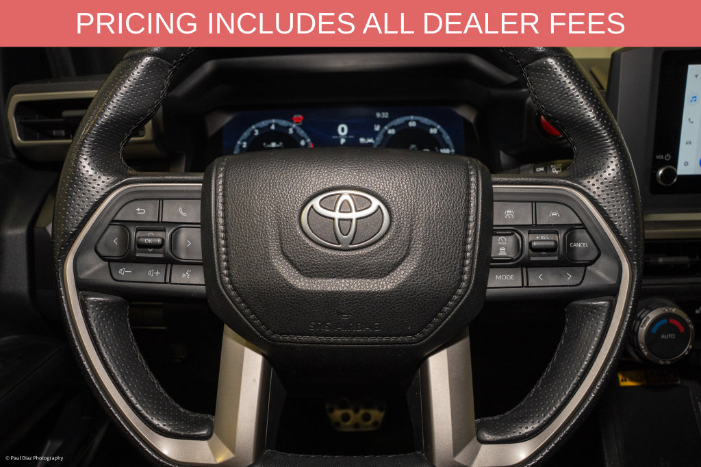 Certified 2025 Toyota 4Runner TRD Sport AWD/4WD image 19